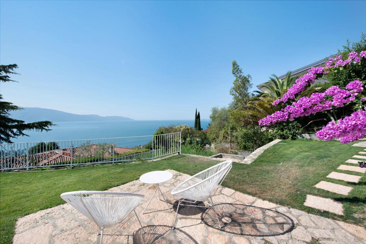 Villa Гарньяно Экстерьер фото